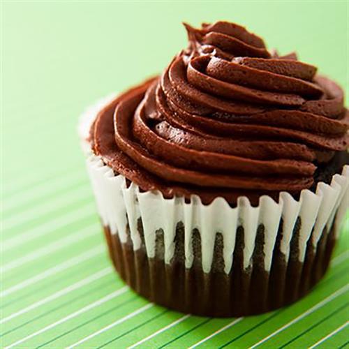 Irish Cream Chocolate Cupcakes